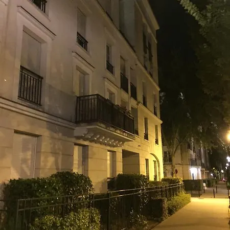 شقة جوليز هومس ديزني لاند